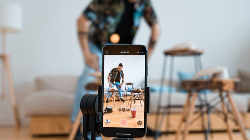 Como fazer para ter mais visualizações no TikTok? Estratégias de retenção e alcance
